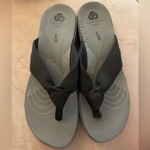 Clark cloud steppers sandals. Size 7.5. Black soft straps. Rest grey.